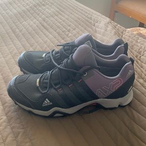 Adidas Gortex Hiking sneaker,sz 10, new without tag